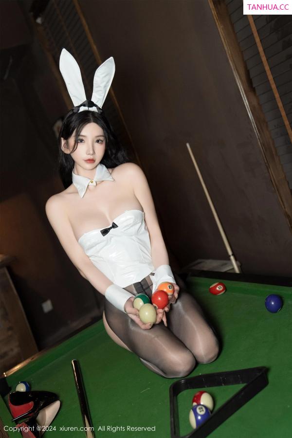 周于希dummy  [XiuRen]高清写真图 2024.03.29 No.8318 周于希Sally 性感兔女郎第75张图片